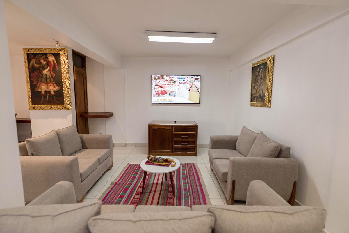 Vista de zonas comunes de Quechua Plaza Hotel