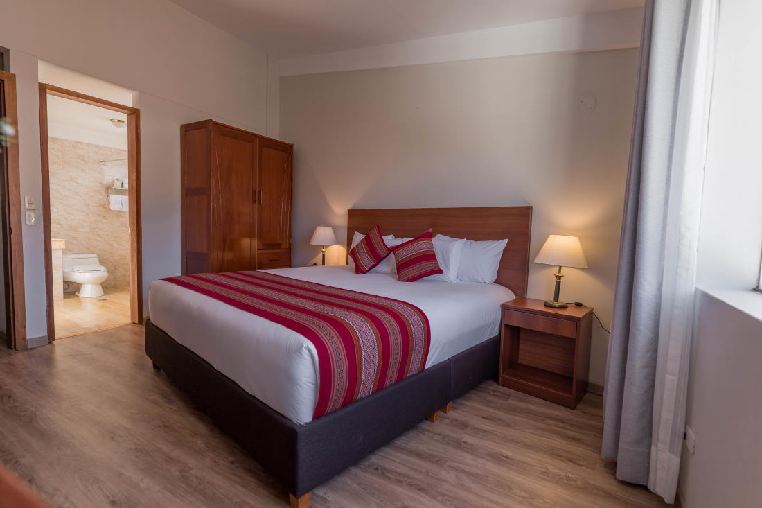 Habitación Superior con cama extragrande con 1 cama doble extragrande 